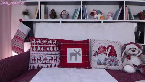 Snapshot of marie_antoinette62 chatting on December 21, 2024, 6:52 am Maria online show from December 21, 2024, 6:52 am