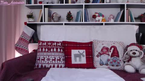 Snapshot of marie_antoinette62 chatting on January 2, 2025, 6:40 am Maria online show from January 2, 2025, 6:40 am
