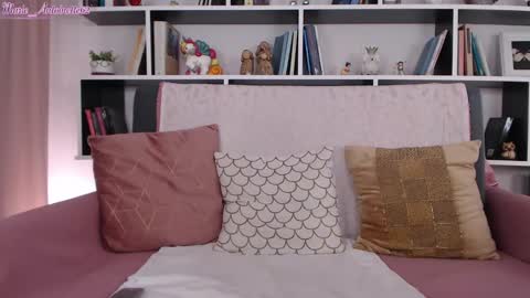 Snapshot of marie_antoinette62 chatting on February 5, 2025, 3:31 pm Maria online show from February 5, 2025, 3:31 pm