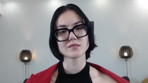 Snapshot of marie_fitch chatting on November 6, 2025, 3:51 am Marie Fitch online show from November 6, 2025, 3:51 am