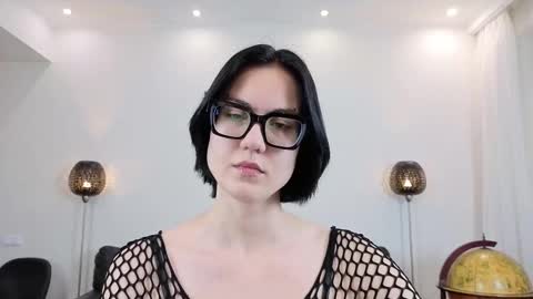 Marie Fitch online show from January 7, 2026, 1:30 am