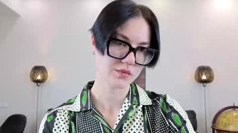 Marie Fitch online show from March 16, 2026, 2:28 am