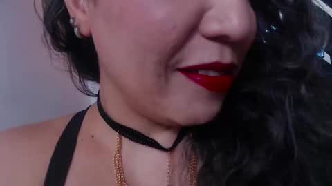 marie_hss online show from September 24, 2025, 9:29 pm