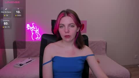 Snapshot of marie_reyess chatting on May 14, 2026, 4:08 am Marie 3 online show from May 14, 2026, 4:08 am