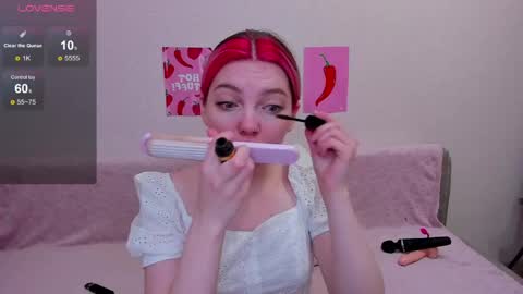 Snapshot of marie_reyess chatting on May 25, 2026, 3:12 am Marie 3 online show from May 25, 2026, 3:12 am