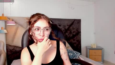 Mariee online show from February 22, 2026, 6:06 pm