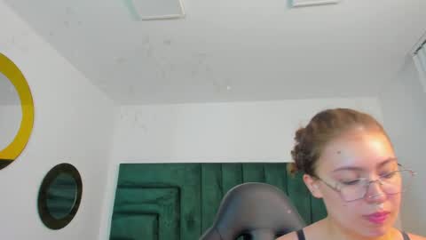 Mariee online show from April 3, 2026, 6:28 pm