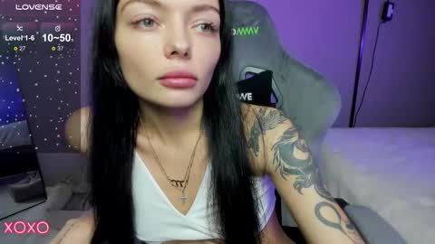 Snapshot of mariella__adams chatting on November 15, 2025, 8:49 pm Maria online show from November 15, 2025, 8:49 pm