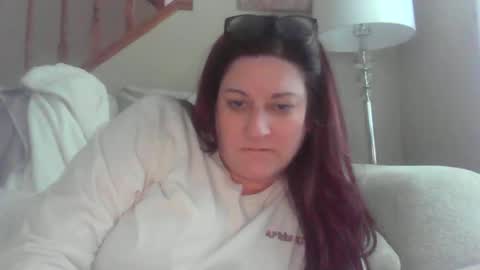 Snapshot of mariemasturbates chatting on October 29, 2025, 8:10 pm Marie online show from October 29, 2025, 8:10 pm