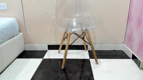 Marie online show from September 30, 2025, 3:50 pm