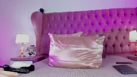 Marie online show from June 23, 2026, 12:36 pm
