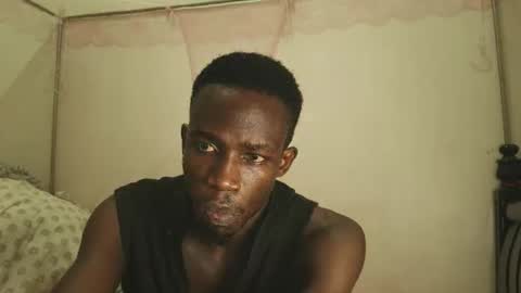 Snapshot of marietabro chatting on March 23, 2026, 12:03 am marietabro online show from March 23, 2026, 12:03 am