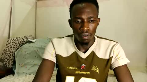 Snapshot of marietabro chatting on March 23, 2026, 10:14 pm marietabro online show from March 23, 2026, 10:14 pm