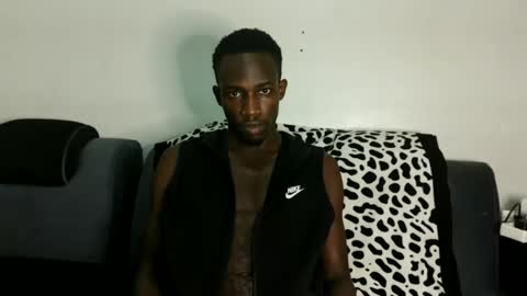 Snapshot of marietabro chatting on March 25, 2026, 11:49 am marietabro online show from March 25, 2026, 11:49 am