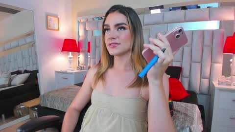 Snapshot of mariiahneedles chatting on January 14, 2025, 7:43 pm mariiahneedles online show from January 14, 2025, 7:43 pm