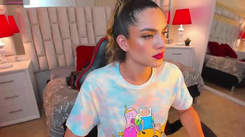 Snapshot of mariiahneedles chatting on February 6, 2025, 1:38 am mariiahneedles online show from February 6, 2025, 1:38 am