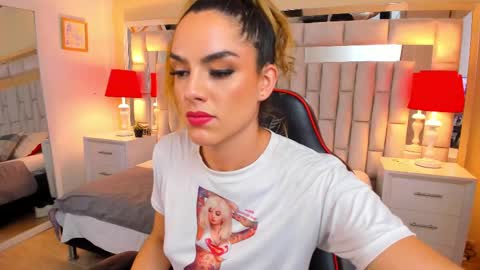 Snapshot of mariiahneedles chatting on February 21, 2025, 3:45 am mariiahneedles online show from February 21, 2025, 3:45 am