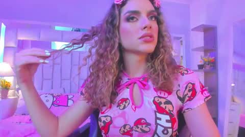 mariiahneedles online show from March 20, 2026, 3:11 am