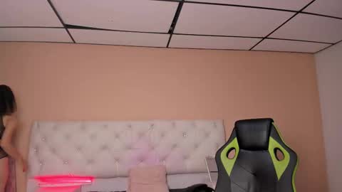 Snapshot of mariie_tayy chatting on December 14, 2024, 8:08 pm mariie_tayy online show from December 14, 2024, 8:08 pm