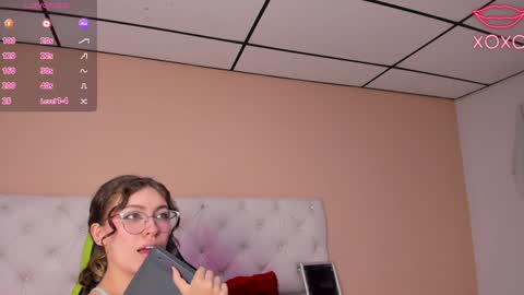 Snapshot of mariie_tayy chatting on January 25, 2025, 8:10 pm mariie_tayy online show from January 25, 2025, 8:10 pm
