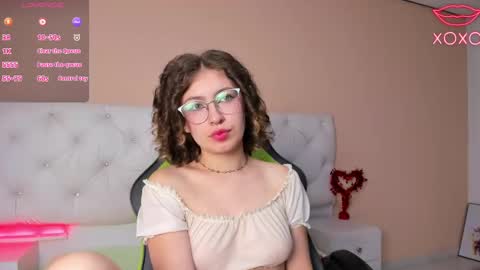 Snapshot of mariie_tayy chatting on March 5, 2025, 8:21 pm mariie_tayy online show from March 5, 2025, 8:21 pm