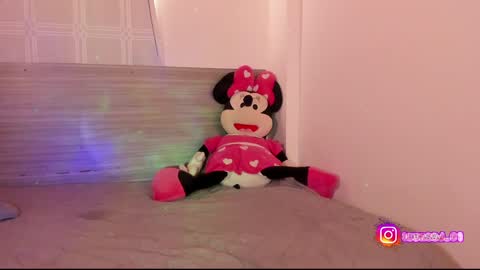 Luna Dulk online show from December 2, 2024, 12:51 pm