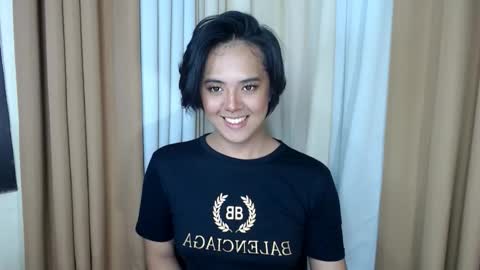 marikosue online show from November 3, 2025, 2:07 pm