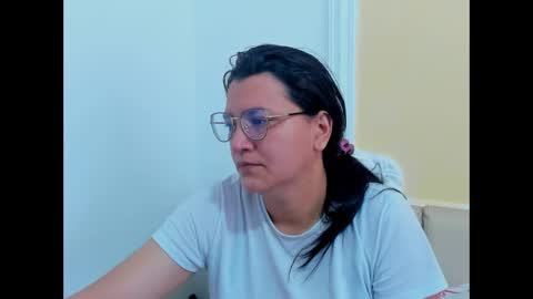 Snapshot of marilyn_garcia chatting on March 2, 2025, 3:16 pm MARILYN SEXY online show from March 2, 2025, 3:16 pm