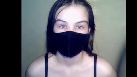 Dita online show from January 29, 2025, 7:32 pm
