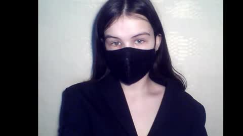Dita online show from February 6, 2025, 2:37 pm