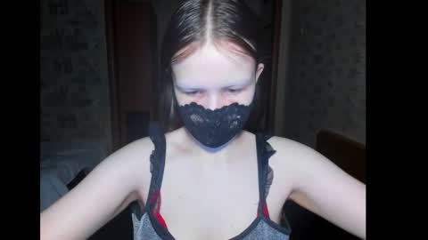 Dita online show from October 10, 2025, 8:19 pm