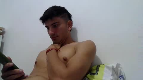 mariobrosss517470 online show from February 5, 2025, 11:50 pm