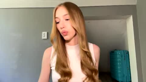Snapshot of marioindal chatting on June 23, 2026, 10:02 am Amelia online show from June 23, 2026, 10:02 am
