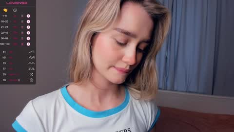 Snapshot of marionfuuller chatting on December 13, 2024, 8:20 am Alivia. online show from December 13, 2024, 8:20 am
