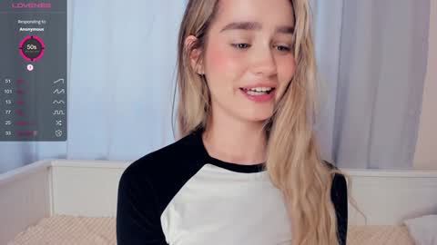 Snapshot of marionfuuller chatting on December 18, 2024, 9:14 am Alivia. online show from December 18, 2024, 9:14 am