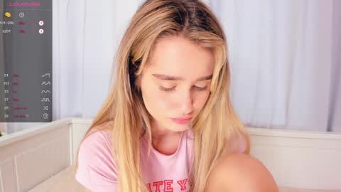 Snapshot of marionfuuller chatting on December 28, 2024, 9:20 am Alivia. online show from December 28, 2024, 9:20 am