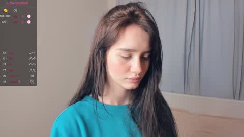 Snapshot of marionfuuller chatting on January 15, 2025, 6:33 am Alivia. online show from January 15, 2025, 6:33 am