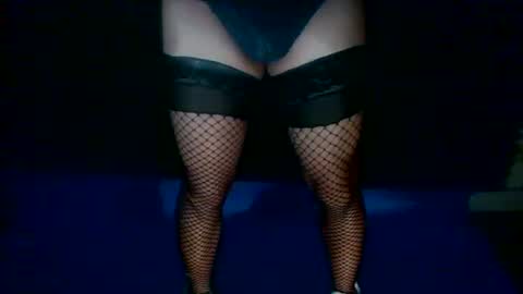 Snapshot of maripaula369 chatting on October 30, 2025, 4:14 am Maripaula369 online show from October 30, 2025, 4:14 am