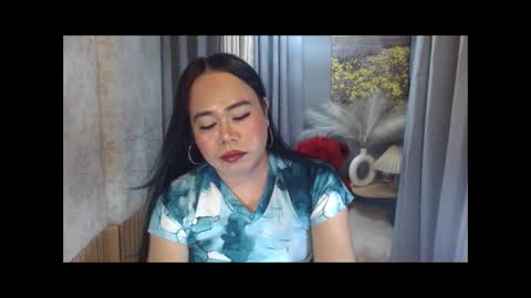 Snapshot of mariposa_911 chatting on April 21, 2026, 5:17 pm LEAH online show from April 21, 2026, 5:17 pm