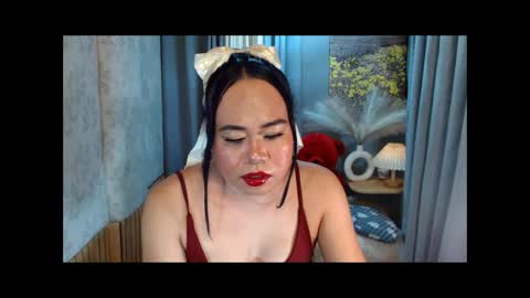 Snapshot of mariposa_911 chatting on April 24, 2026, 5:37 pm LEAH online show from April 24, 2026, 5:37 pm