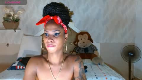 Nathaly online show from October 3, 2025, 4:04 pm