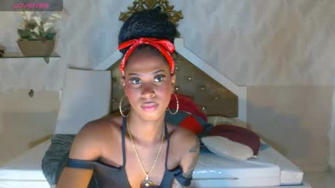 Nathaly online show from October 9, 2025, 4:16 pm