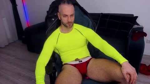 Snapshot of marismuscle chatting on January 22, 2025, 7:56 pm MarisMuscle online show from January 22, 2025, 7:56 pm