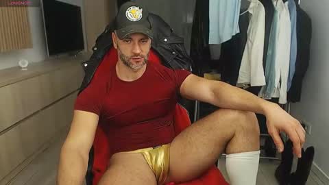 MarisMuscle online show from December 18, 2025, 7:36 am