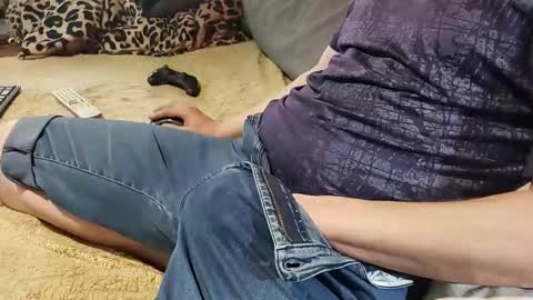 Snapshot of mariushx chatting on October 30, 2025, 11:44 am MariushX online show from October 30, 2025, 11:44 am