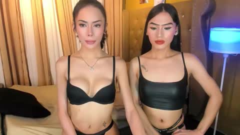 IM YOUR BABE GIRL LYCA online show from December 22, 2025, 2:52 am