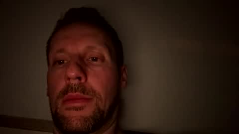 Snapshot of mark__39 chatting on February 12, 2026, 11:33 pm Mark online show from February 12, 2026, 11:33 pm