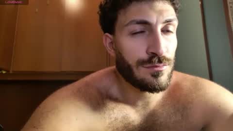 mark_ariete online show from May 27, 2026, 1:46 am