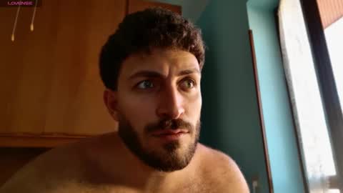 mark_ariete online show from May 27, 2026, 4:37 pm