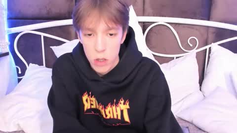 Snapshot of mark_branston chatting on September 30, 2025, 4:12 pm Mark online show from September 30, 2025, 4:12 pm